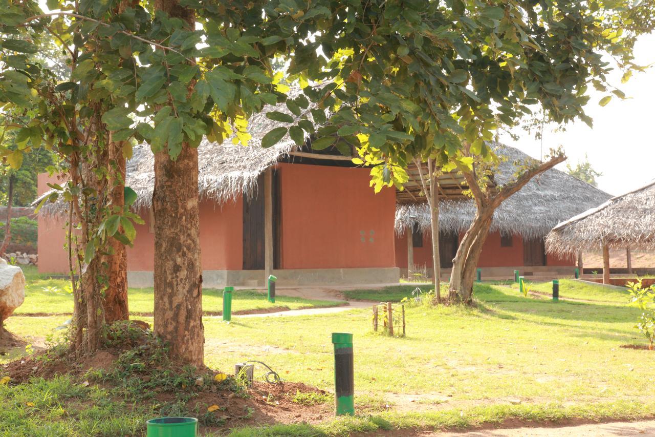 Cloudz Sigiriya Hotel Bagian luar foto
